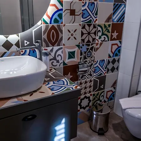 Sera Homes Kaleici Oldtown Апартаменты *