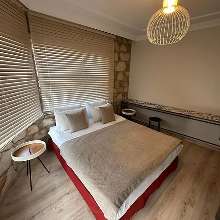 Sera Homes Kaleici Oldtown Апартаменты Анталья