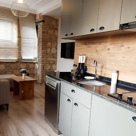 Apartamento Sera Homes Kaleici Oldtown Antália