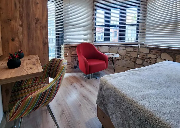 Sera Homes Kaleici Oldtown 아파트 *