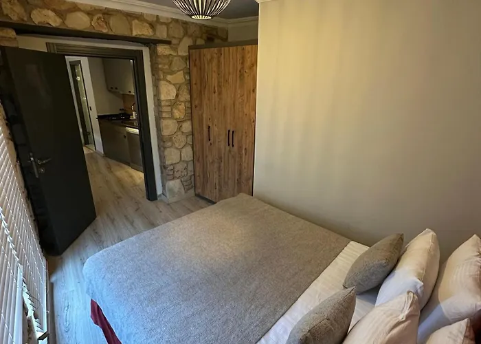 Sera Homes Kaleici Oldtown 아파트 *